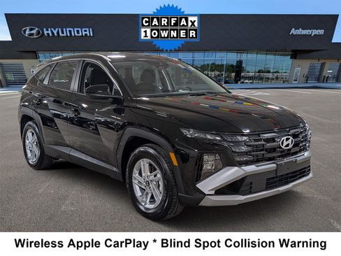 Certified 2025 Hyundai Tucson SE FWD image 1