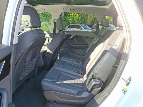 Certified 2023 Audi Q7 2.0T Premium w/ Towing Package image 10