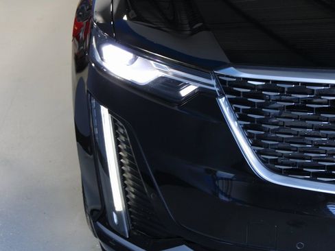 Used 2020 Cadillac XT6 Premium Luxury image 5