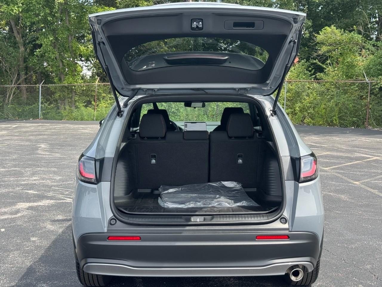Certified 2026 Honda HR-V Sport image 6