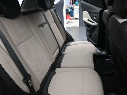 Used 2022 Buick Encore Preferred w/ Safety Package image 15