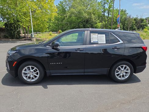Used 2024 Chevrolet Equinox LT AWD/4WD image 6
