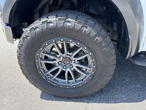 Used 2020 Ford F150 Raptor w/ Equipment Group 802A Luxury AWD/4WD image 11