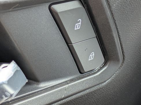 New 2026 GMC Canyon Elevation RWD image 27