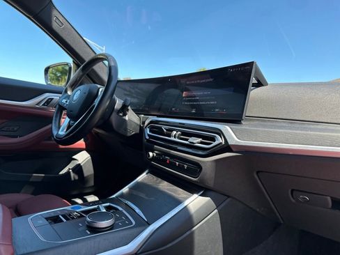 Used 2023 BMW i4 eDrive35 RWD image 22
