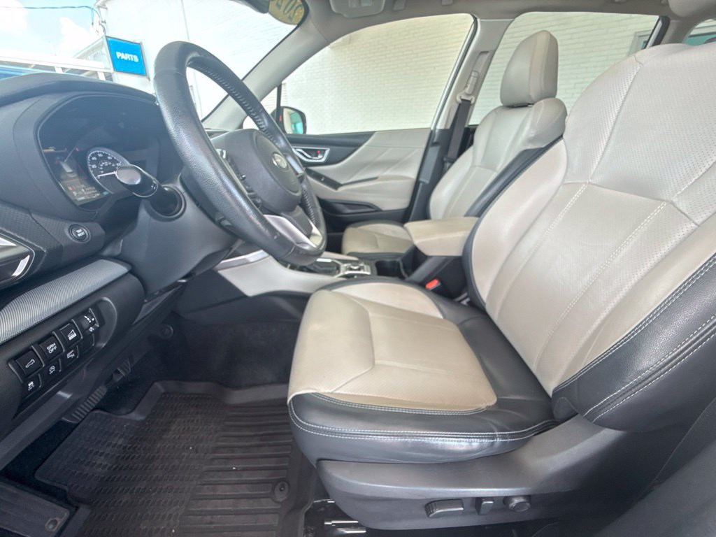 Used 2020 Subaru Forester Limited w/ Popular Package #3 AWD/4WD image 29