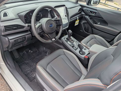 New 2025 Subaru Crosstrek 2.5i Limited w/ Popular Package #4A image 10