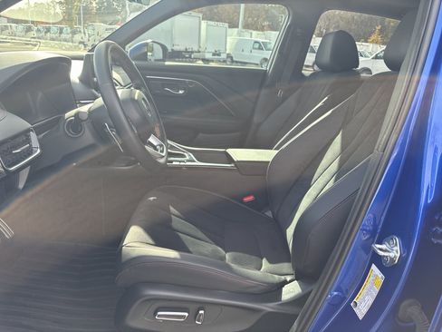 Certified 2025 Acura ADX A-Spec image 16
