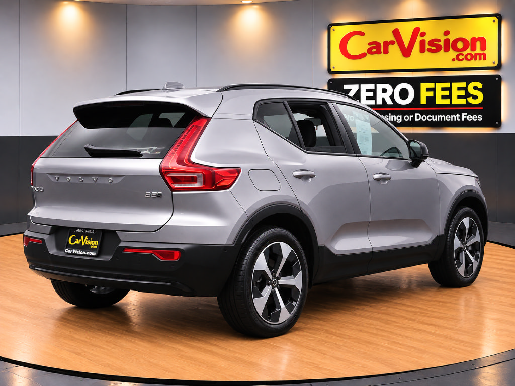 Used 2026 Volvo XC40 B5 Plus AWD/4WD image 3
