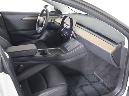 Used 2023 Tesla Model 3 Long Range AWD/4WD image 26