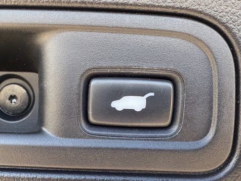 Certified 2020 Honda Pilot Touring image 32