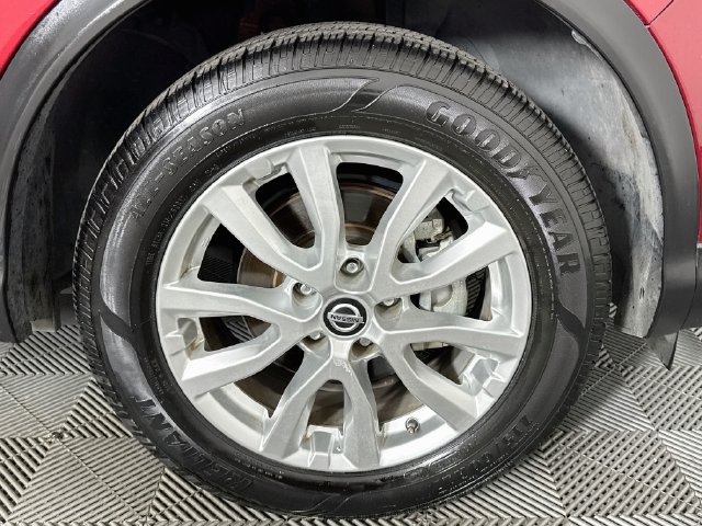 Used 2021 Nissan Rogue Sport S FWD image 28