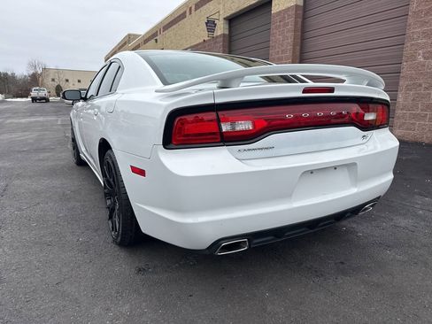 Used 2011 Dodge Charger R/T image 20