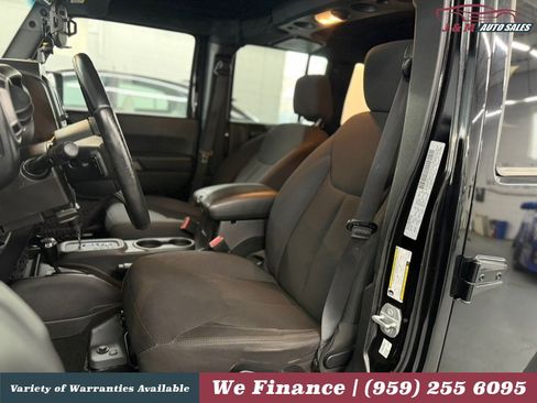 Used 2016 Jeep Wrangler Unlimited Sport w/ Quick Order Package 24S AWD/4WD image 17