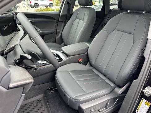 New 2025 Audi Q5 Premium image 21