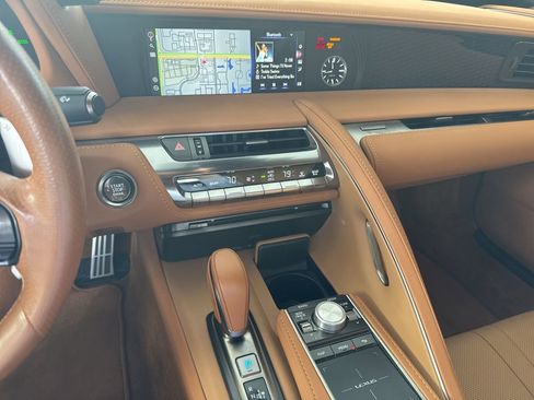 Used 2021 Lexus LC 500 Convertible w/ Touring Package RWD image 2