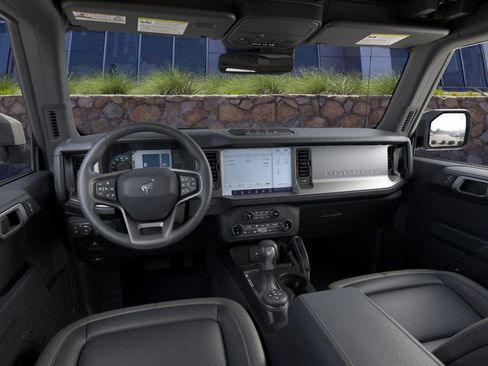 New 2025 Ford Bronco Outer Banks w/ Sasquatch Package image 9