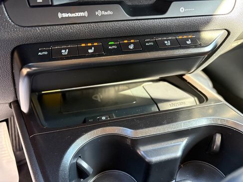 Used 2021 Lexus UX 250h w/ Premium Package image 30