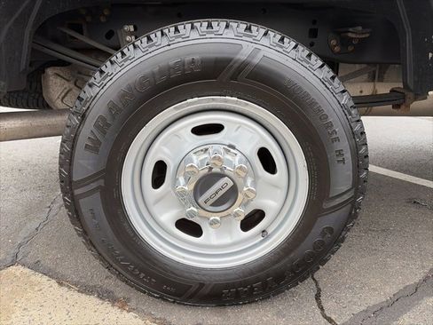 Used 2018 Ford F350 XL image 10