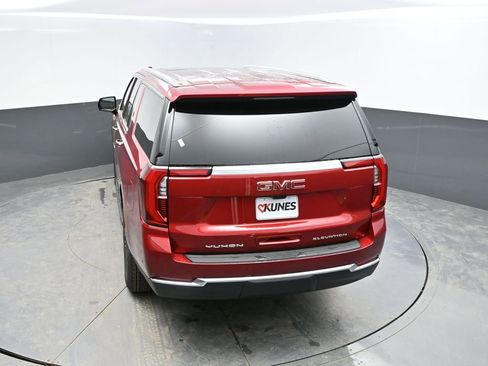 New 2026 GMC Yukon XL Elevation image 27