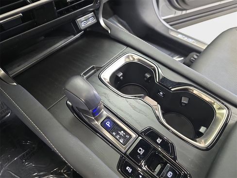 Certified 2024 Lexus RX 350h image 25