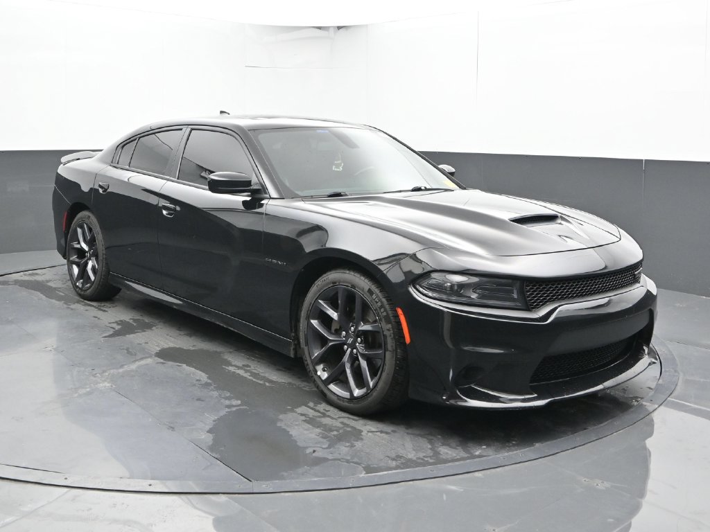 Used 2022 Dodge Charger R/T w/ Plus Group RWD image 6