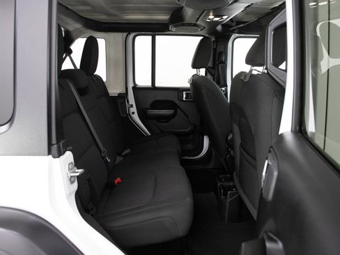 Used 2020 Jeep Wrangler Unlimited Sport AWD/4WD image 12