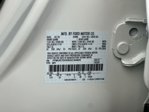 New 2025 Ford Explorer Active w/ Active Comfort Package image 36