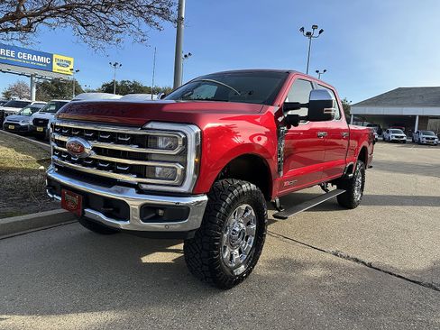 New 2026 Ford F250 Lariat w/ Lariat Premium Package AWD/4WD image 1
