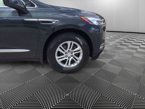 Used 2021 Buick Enclave Essence w/ Sound and Sites Package image 9