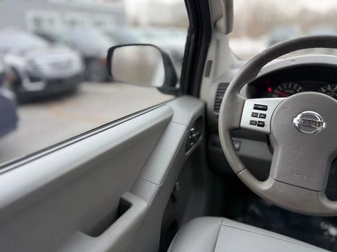 Used 2016 Nissan Frontier S image 19