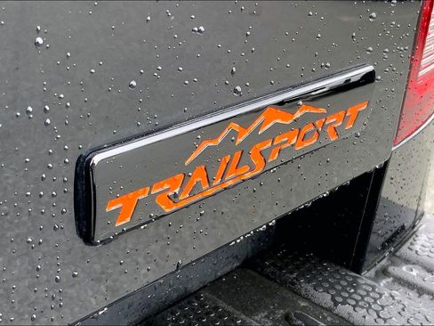 Used 2025 Honda Ridgeline TrailSport image 17