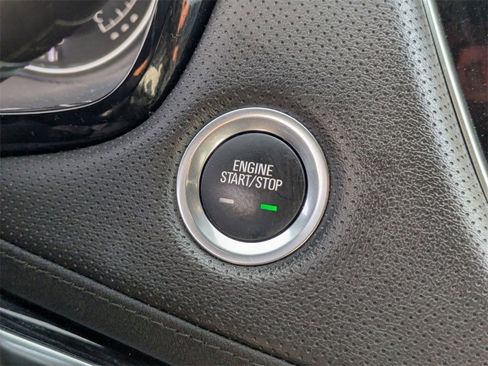 Used 2024 Cadillac XT5 Premium Luxury image 24