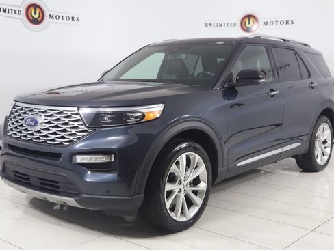 Used 2022 Ford Explorer Platinum w/ Equipment Group 601A AWD/4WD image 5