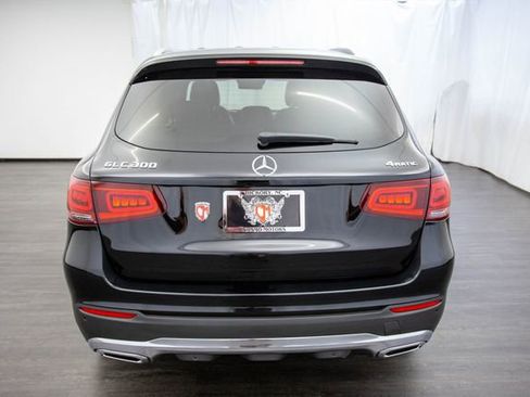 Used 2020 Mercedes-Benz GLC 300 4MATIC w/ Parking Assistance Package image 15