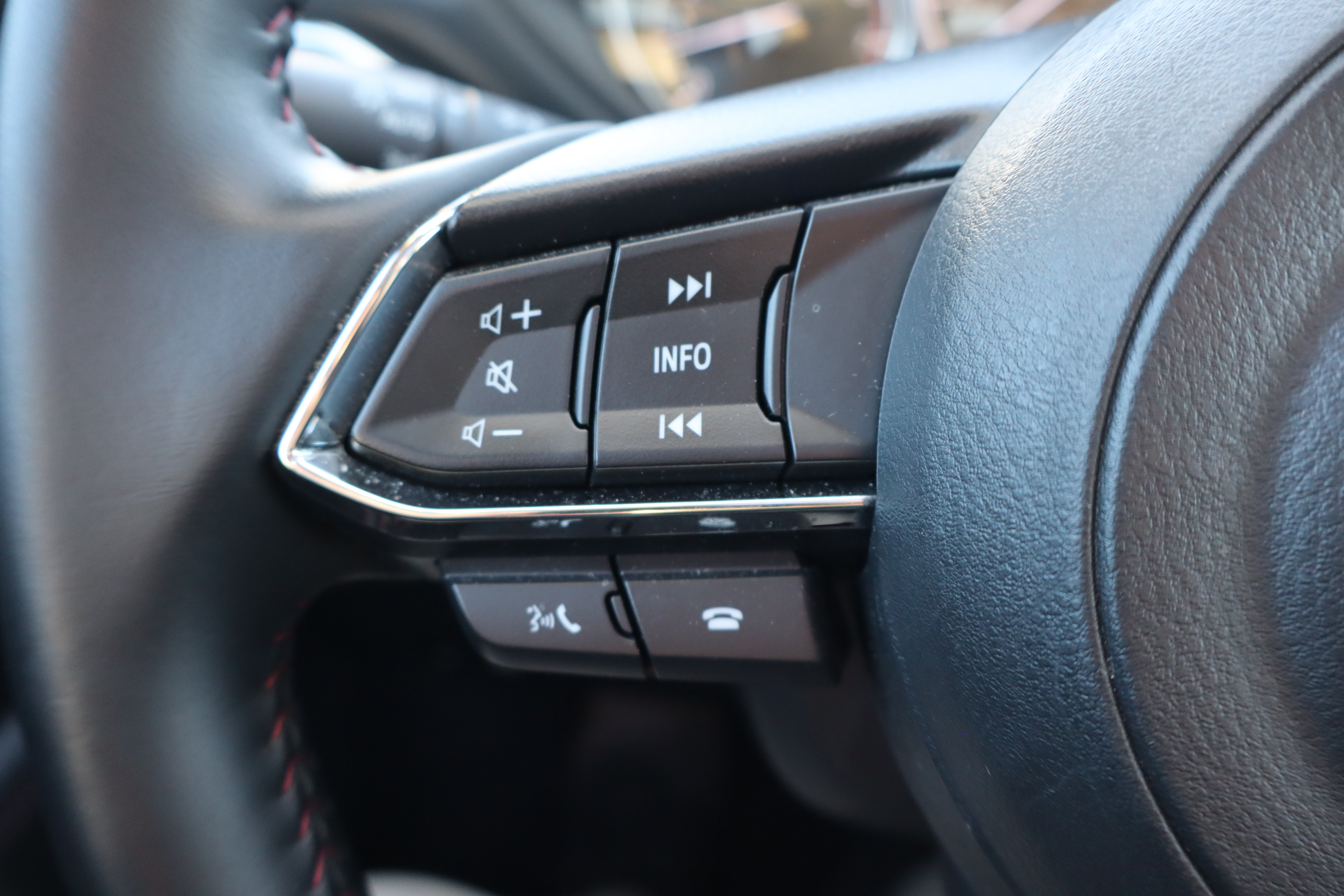 Used 2025 MAZDA CX-5 Carbon Edition AWD/4WD image 15