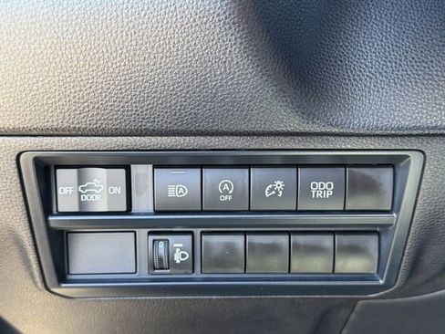 Certified 2025 Toyota Tundra SR5 AWD/4WD image 19