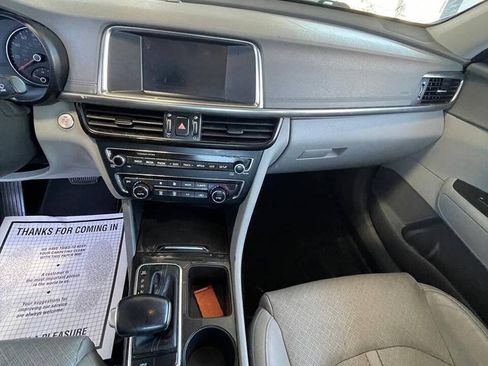 Used 2018 Kia Optima EX FWD image 4