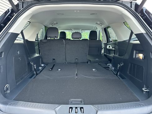 New 2026 Ford Explorer Active AWD/4WD image 6