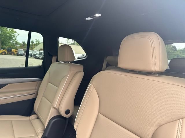 New 2027 Buick Enclave Preferred w/ Power Package AWD/4WD image 13