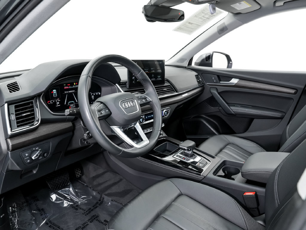 Used 2023 Audi Q5 2.0T Premium Plus AWD/4WD image 4
