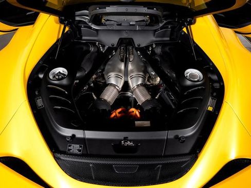 Used 2024 Ferrari 296 GTB RWD image 9