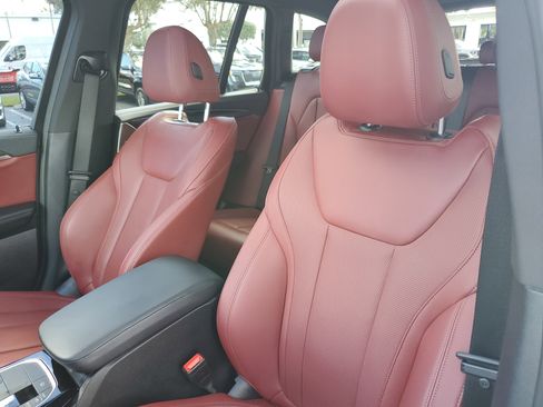 Used 2023 BMW X3 M40i w/ Premium Package image 21