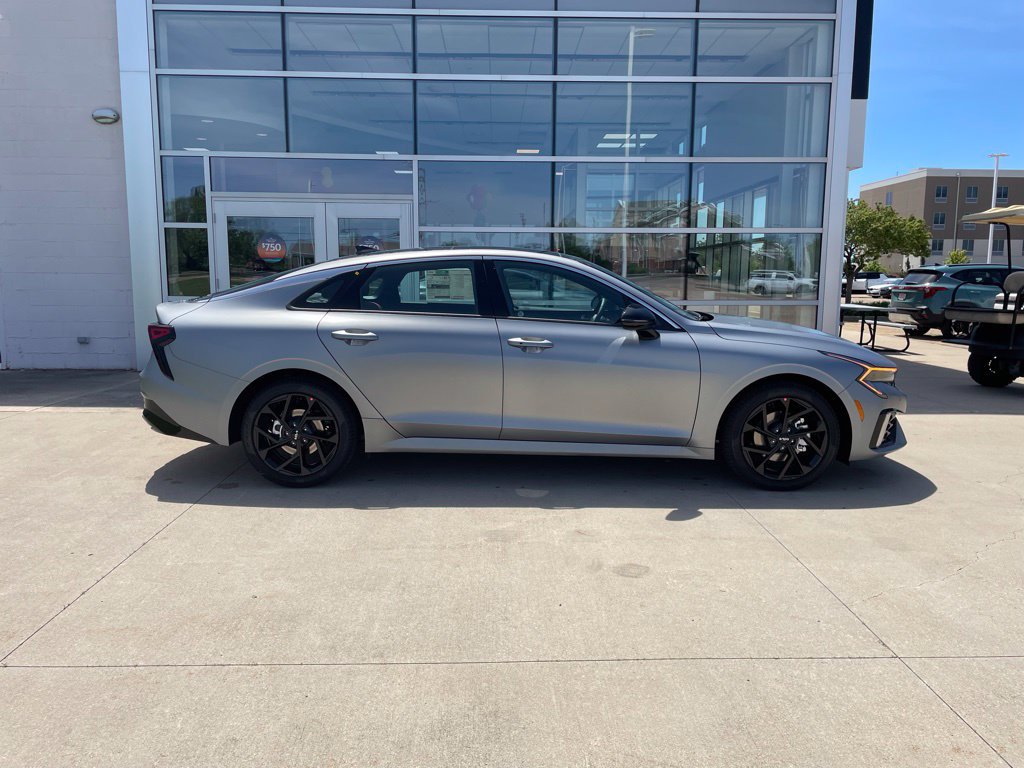 New 2026 Kia K5 GT-Line w/ GT-Line Premium Package FWD image 4
