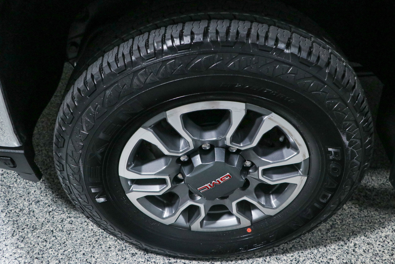 Used 2023 GMC Sierra 2500 SLE AWD/4WD image 11