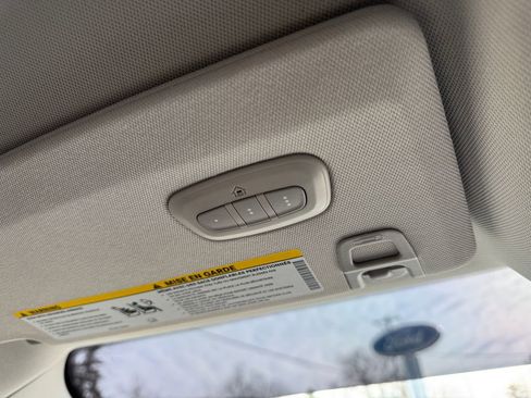 Used 2023 Jeep Grand Cherokee Limited w/ Black Appearance Package image 33