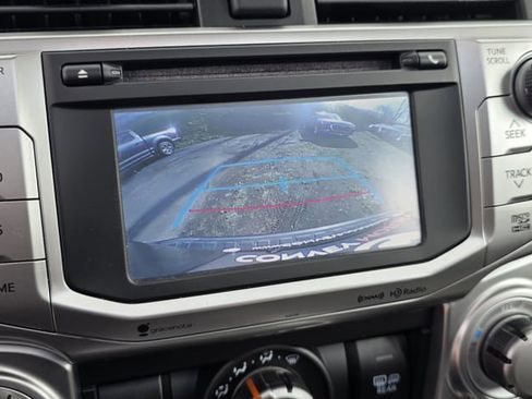Used 2016 Toyota 4Runner SR5 Premium RWD image 23