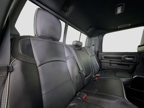 Used 2025 RAM 2500 Laramie image 30