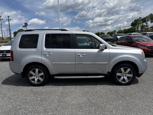 Used 2015 Honda Pilot Touring image 11