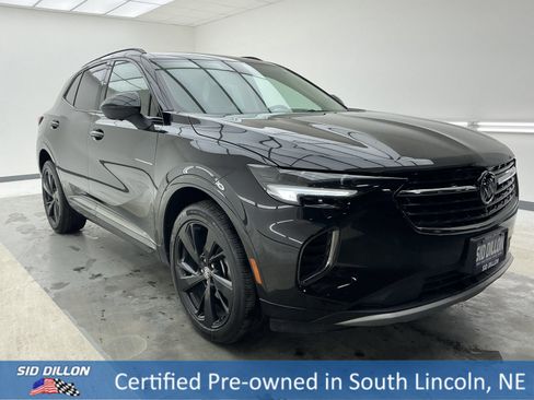 Used 2022 Buick Envision Essence w/ Technology Package I image 3